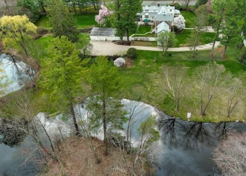 432 Belden Hill Rd, Wilton, CT 06897 exterior