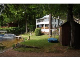 50 Waterman Rd, Weare, NH 03281 exterior