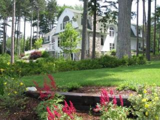 24 Tranquility Ln, Alton, NH 03809 exterior