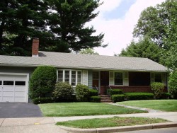 41 Sherrin Rd, Newton, MA 02462 exterior