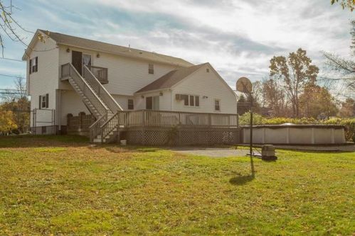 296 Howe St, Methuen, MA 01844 exterior