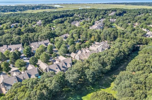 19 Wildflower Ln, Yarmouth, MA 02675 exterior