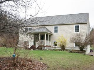 152 Lily Pond Cir, Richmond, VT 05477 exterior