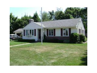 10 Tropical Ct, Warwick, RI 02886 exterior