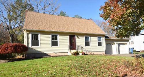 37 Violet Dr, Bristol, CT 06010 exterior