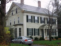 306 Franklin St, Newton, MA 02458 exterior