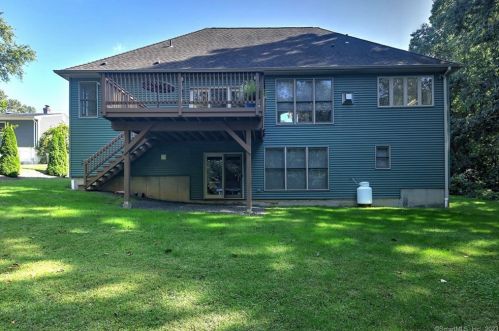 30 Ida Ave, Derby, CT 06418 exterior