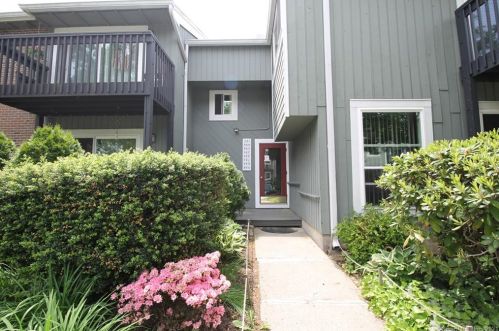 583 Vincellette St, Bridgeport, CT 06606 exterior