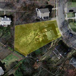 95 Woodcliff Rd, Newton, MA 02461 aerial view