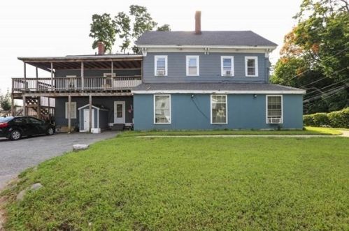 8 Fern St, Lawrence, MA 01841 exterior