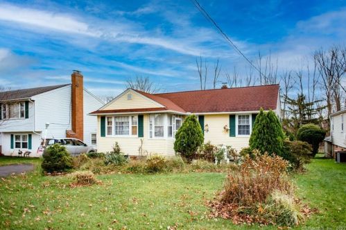 501 Nott St, Hartford, CT 06109 exterior