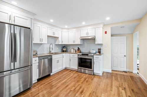 8 Clyde Ter, Arlington, MA 02474 exterior