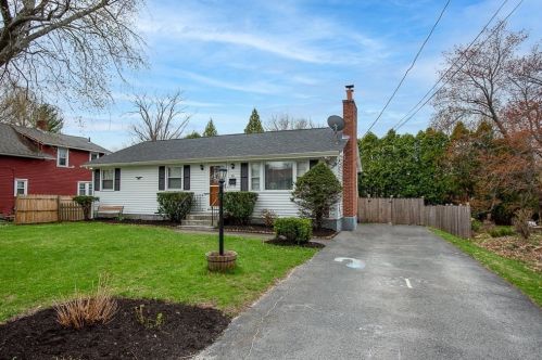 96 Acushnet Ave, Worcester, MA 01606 exterior