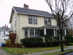 26 Hollis St, Newton, MA 02458 exterior