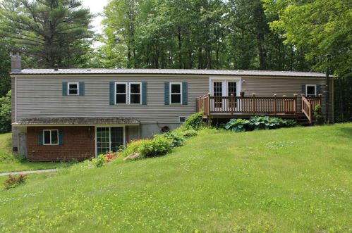 1731 Lovell Lake Rd, Wakefield, NH 03872 exterior