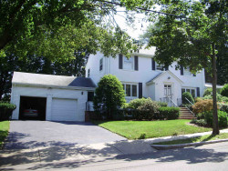 256 Dedham St, Newton, MA 02461 exterior