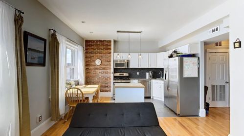 705 Massachusetts Ave, Roxbury Xing, MA 02118 exterior