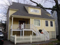 42 Clarendon St, Newton, MA 02460 exterior