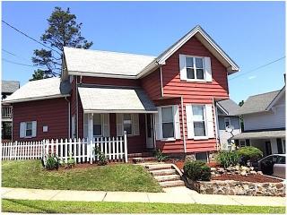 21 Maple St, Norwalk, CT 06850 exterior