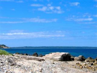 29 Cemetery Rd, Chilmark, MA 02535 exterior