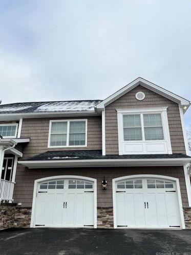 47 Joshua Town Rd, Waterbury, CT 06708 exterior