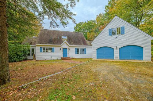 93 Wood Ridge Rd, Center Harbor, NH 03226 exterior