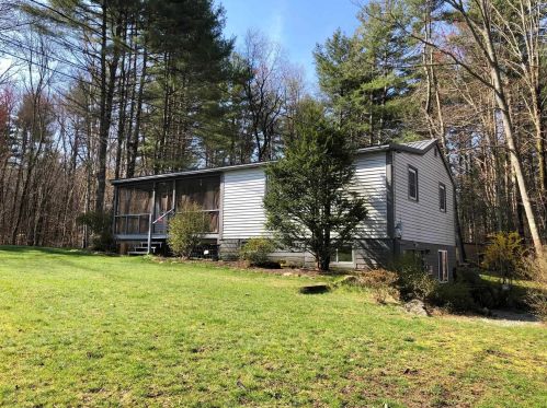 90 Wing Rd, Allenstown, NH 03275 exterior
