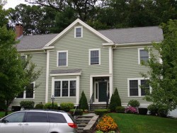 18 Norumbega Ct, Newton, MA 02466 exterior