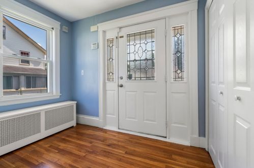 433 Baker St, Roxbury-Xing, MA 02132 exterior