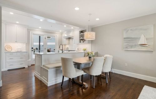 40 Austin St, Roxbury-Xing, MA 02136 exterior