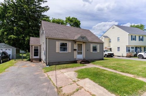 13 Berkley Ave, Southington, CT 06489 exterior