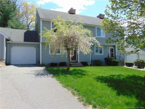 25 Fort Griswold Ln, North Windham, CT 06250 exterior