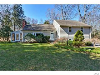 28 Burr St, Bridgeport, CT 06612 exterior