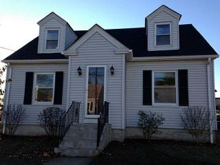 75 Rosemere Rd, Pawtucket, RI 02861 exterior