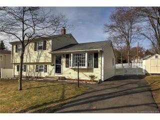 45 Pearson Ave, Milford, CT 06460 exterior