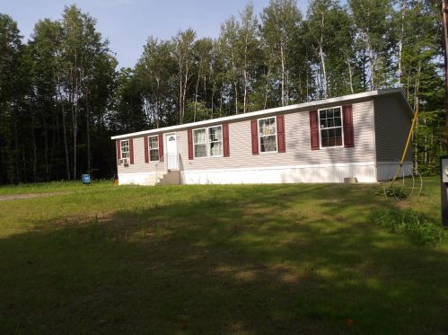 63 Greenridge Hts, Oakland, ME 04963 exterior
