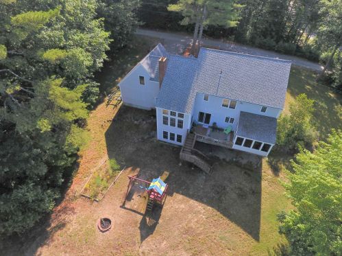 5 Birch Ln, Holderness, NH 03245 exterior