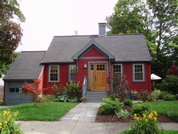 25 Crehore Dr, Newton, MA 02462 exterior