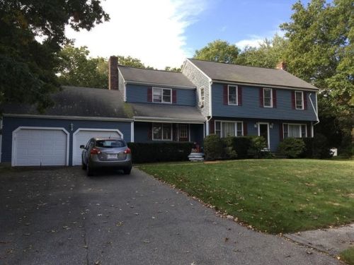 34 Kerry Dr, Mansfield, MA 02048 exterior