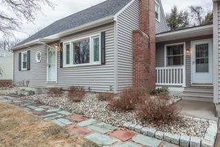 152 Barna St, Ludlow, MA 01056 exterior