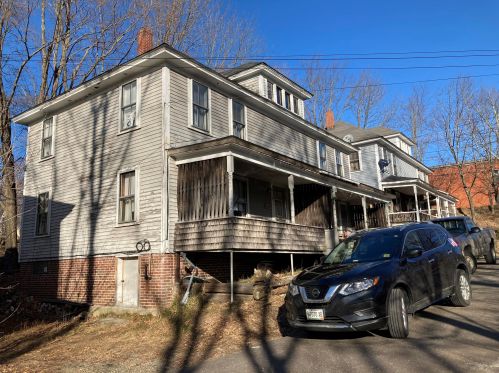 10 Cameron St, Wilton, ME 04294 exterior