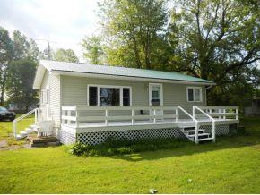 8 Hunter, Alburgh, VT 05440 exterior