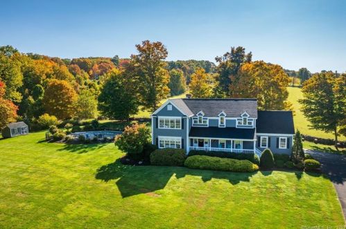 4 Bresson Farm Rd, Sandy-Hook, CT 06482 exterior