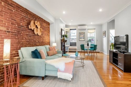 609 Tremont St, Roxbury-Xing, MA 02118 exterior