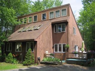 41 Maurice Ave, Thomaston, ME 04861 exterior