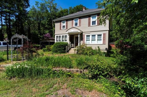 1 Kernan St, Coventry, RI 02816 exterior