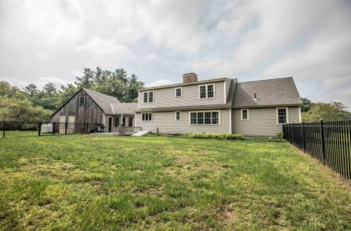 254 Curtis Farm Rd, Wilton, NH 03086 exterior