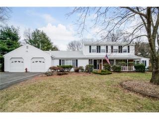 360 Charles Dr, Cheshire, CT 06410 exterior