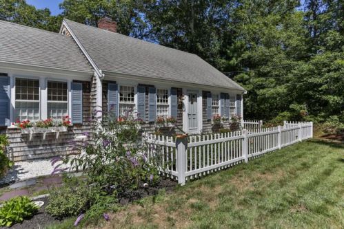 578 Bumps River Rd, Osterville, MA 02655 exterior