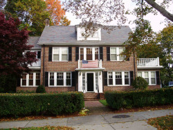 439 Commonwealth Ave, Newton, MA 02459 exterior